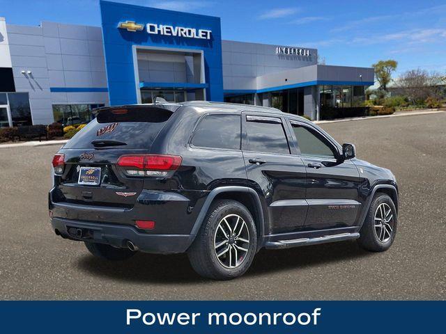 Photo of 2020 Diamond Black Jeep Grand Cherokee