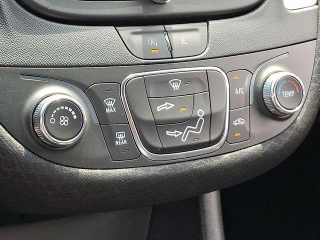 Photo of 2023 Summit White Chevrolet Malibu