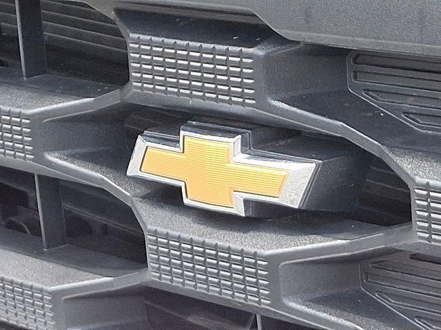 Photo of 2024 Summit White Chevrolet Silverado 1500