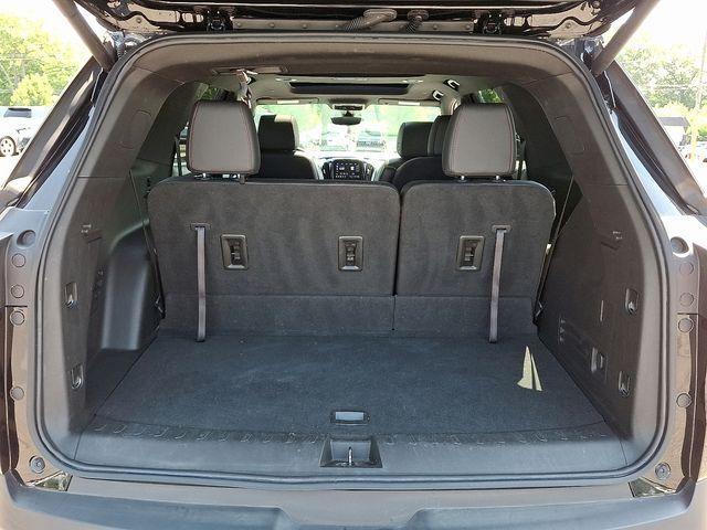 Photo of 2023 Mosaic Black Metallic Chevrolet Traverse