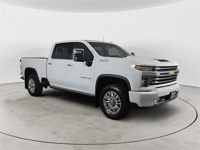 Photo of 2021 Summit White Chevrolet Silverado 3500