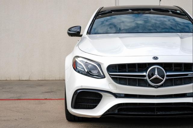 Photo of 2018 designo Diamond White Metallic Mercedes-Benz AMG E 63