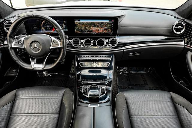 Photo of 2018 designo Diamond White Metallic Mercedes-Benz AMG E 63