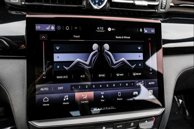 Photo of 2022 Grigio Metallic Maserati Quattroporte
