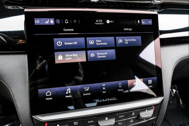 Photo of 2022 Grigio Metallic Maserati Quattroporte