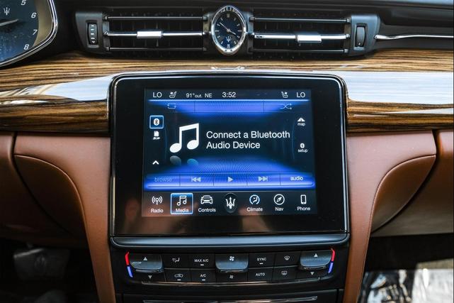 Photo of 2018 Nero Maserati Quattroporte