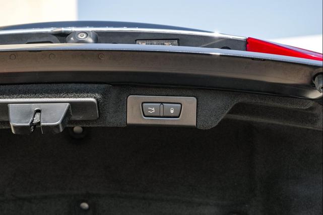 Photo of 2018 Nero Maserati Quattroporte