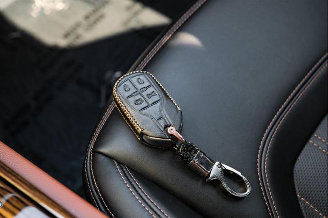 Photo of 2018 Nero Maserati Quattroporte