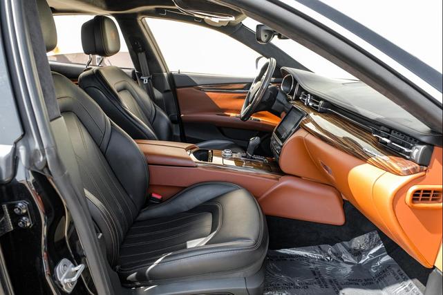 Photo of 2018 Nero Maserati Quattroporte