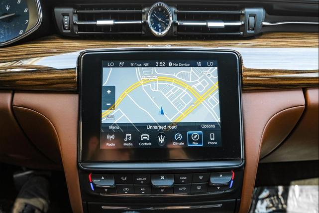 Photo of 2018 Nero Maserati Quattroporte