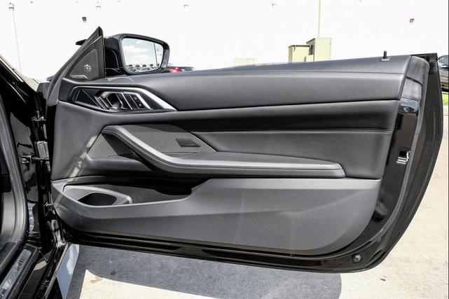 Photo of 2023 Black Sapphire Metallic BMW M4
