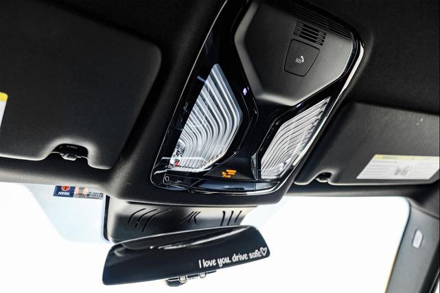 Photo of 2023 Black Sapphire Metallic BMW M4