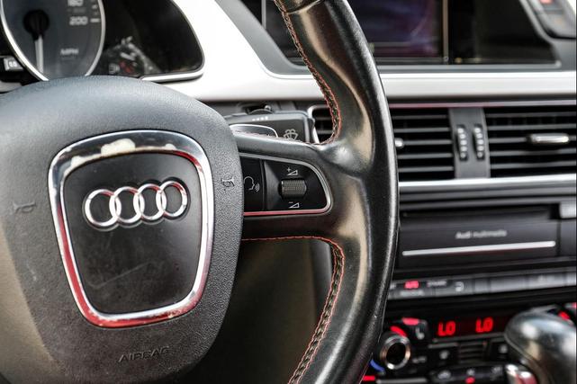 Photo of 2011 Ibis White/Black Roof Audi S5