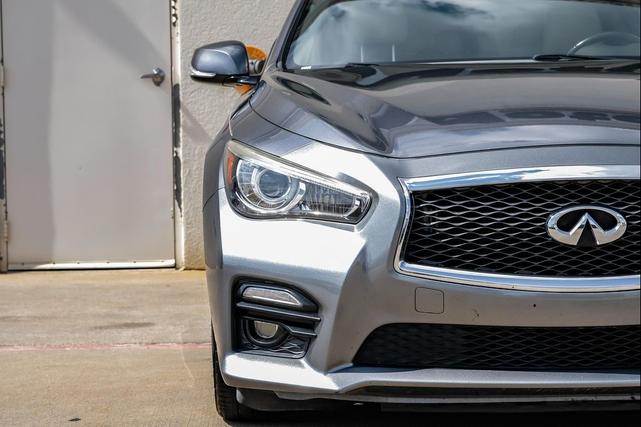 Photo of 2015 Graphite Shadow INFINITI Q50