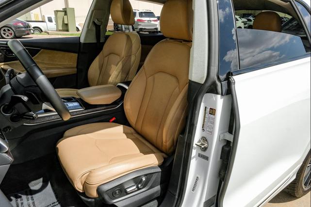 Photo of 2019 Glacier White Metallic Audi Q8