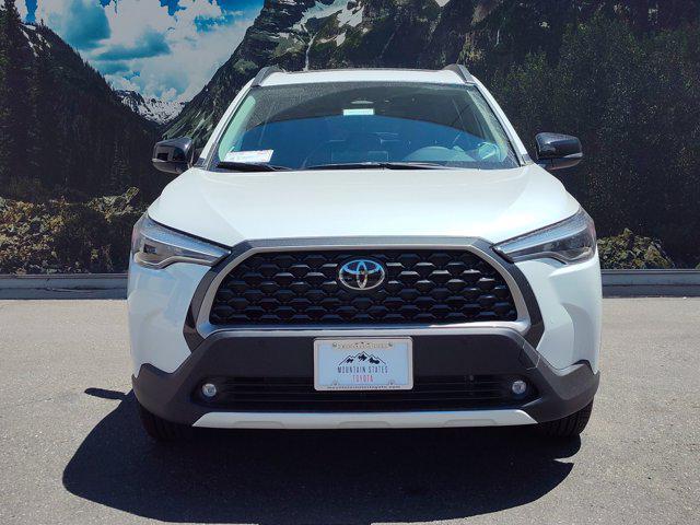 Photo of 2025 Wind Chill Pearl Toyota Corolla Cross
