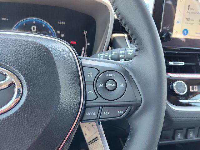 Photo of 2025 Wind Chill Pearl Toyota Corolla Cross