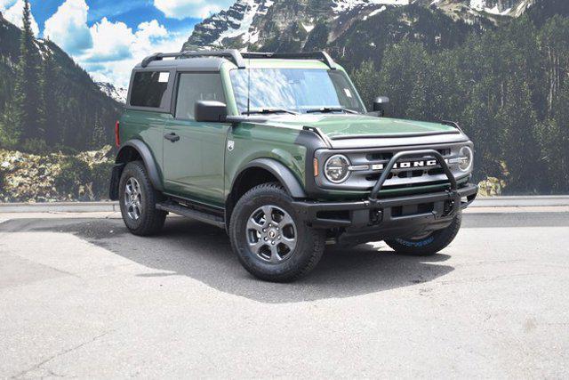 Photo of 2022 Green Ford Bronco
