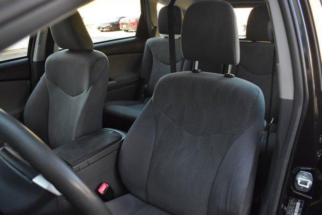 Photo of 2014 Magnetic Gray Metallic Toyota Prius v