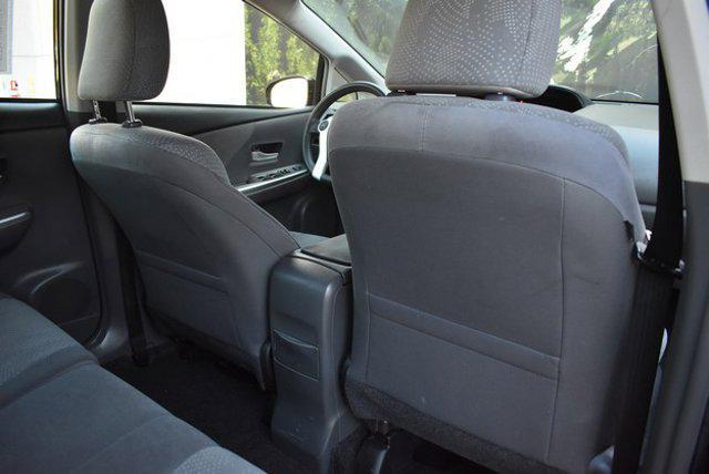 Photo of 2014 Magnetic Gray Metallic Toyota Prius v