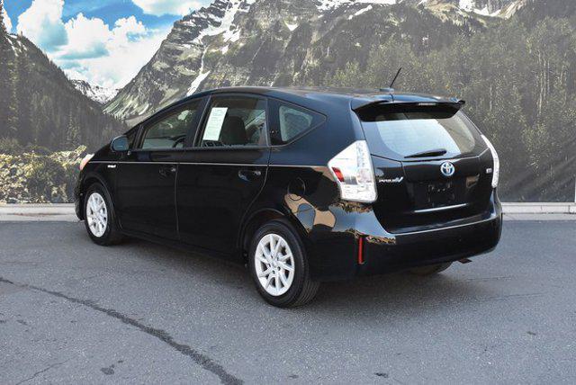 Photo of 2014 Magnetic Gray Metallic Toyota Prius v
