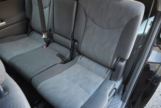 Photo of 2014 Magnetic Gray Metallic Toyota Prius v