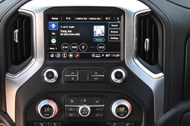 Photo of 2021 Summit White GMC Sierra 2500