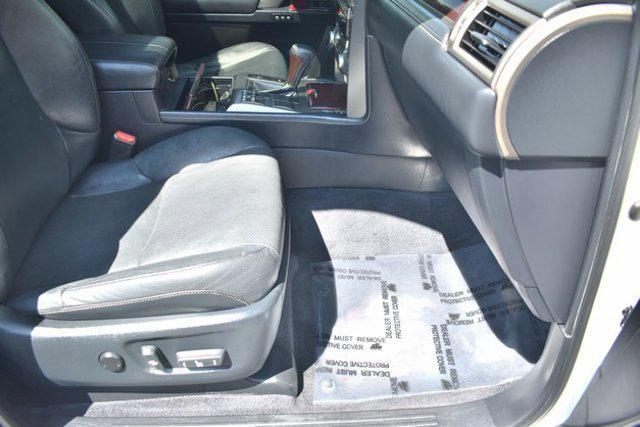 Photo of 2019 Starfire Pearl Lexus GX 460