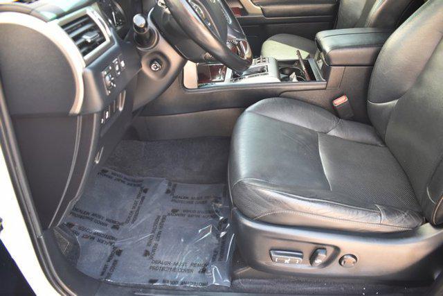 Photo of 2019 Starfire Pearl Lexus GX 460