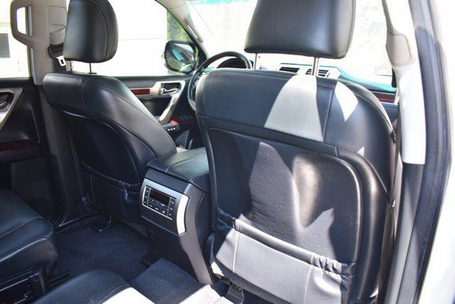 Photo of 2019 Starfire Pearl Lexus GX 460
