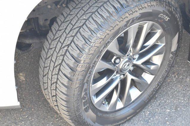 Photo of 2019 Starfire Pearl Lexus GX 460