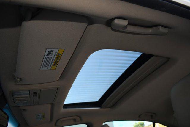 Photo of 2013 White Orchid Pearl Honda Accord