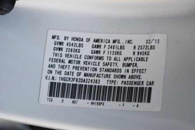 Photo of 2013 White Orchid Pearl Honda Accord