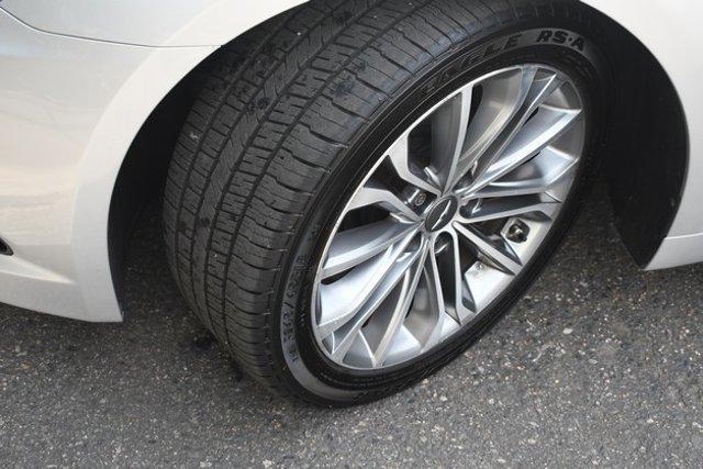 Photo of 2017 Santiago Silver Metallic Genesis G80