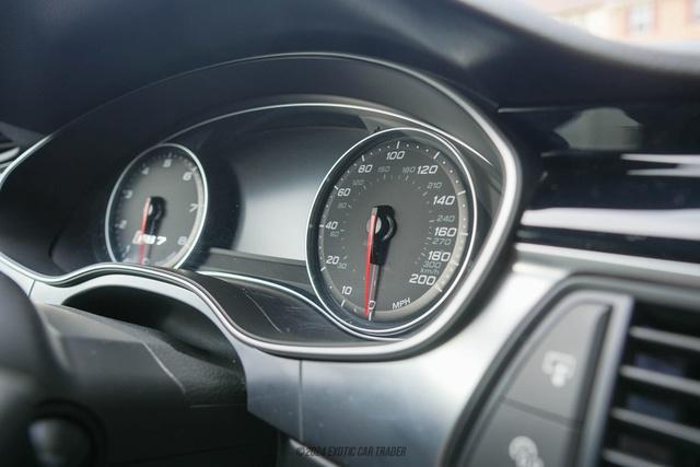 Photo of 2015 Ibis White Audi RS 7