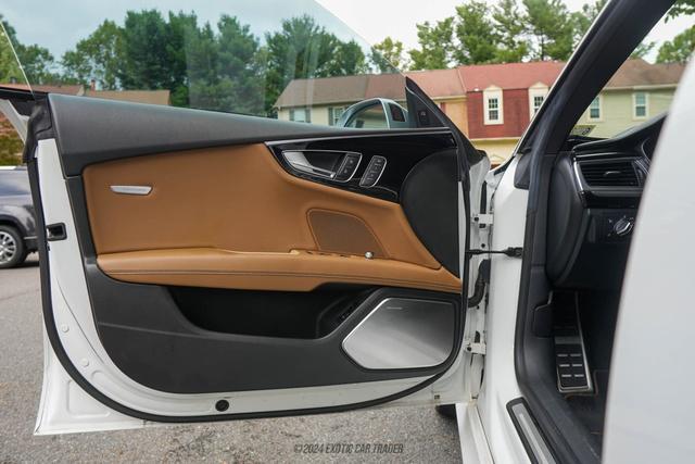 Photo of 2015 Ibis White Audi RS 7