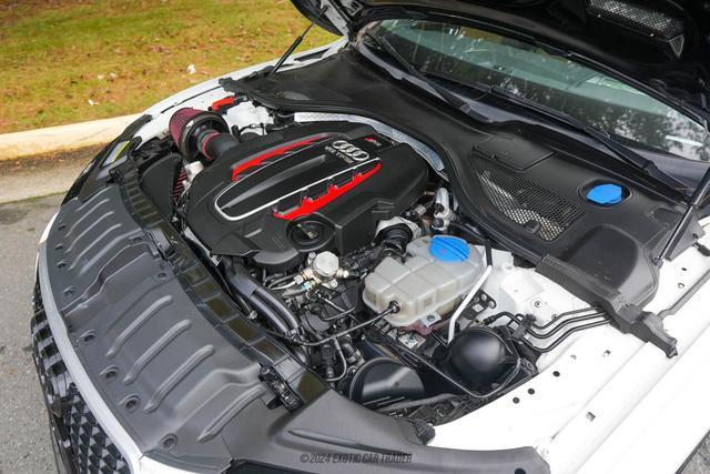 Photo of 2015 Ibis White Audi RS 7