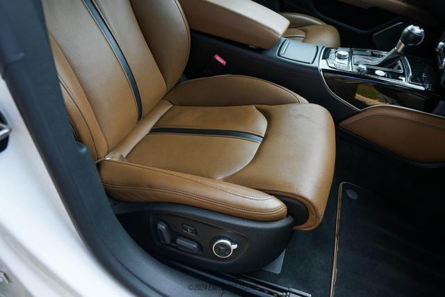 Photo of 2015 Ibis White Audi RS 7