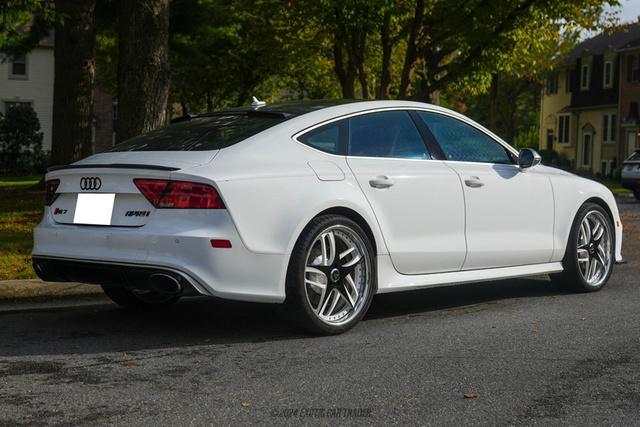 Photo of 2015 Ibis White Audi RS 7