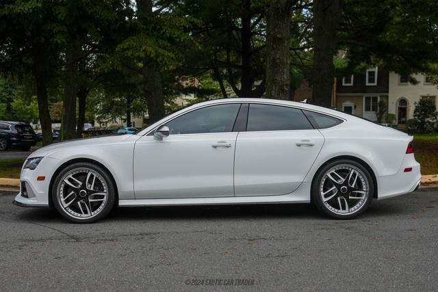 Photo of 2015 Ibis White Audi RS 7