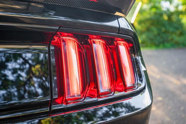 Photo of 2015 Black Ford Mustang