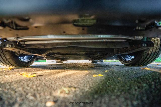 Photo of 2015 Black Ford Mustang