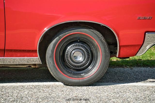 Photo of 1967 Red Pontiac LeMans