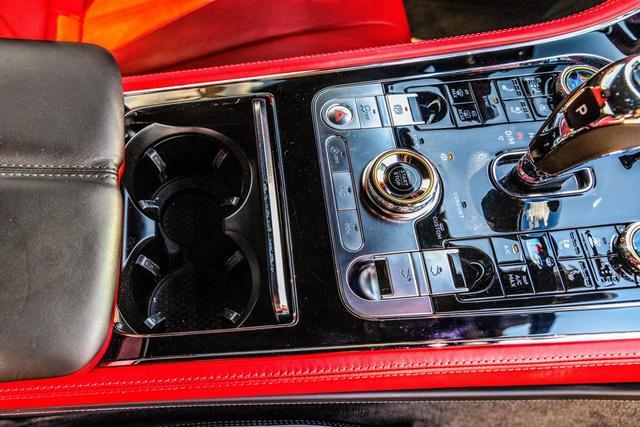 Photo of 2020 Dark Sapphire Bentley Continental GT