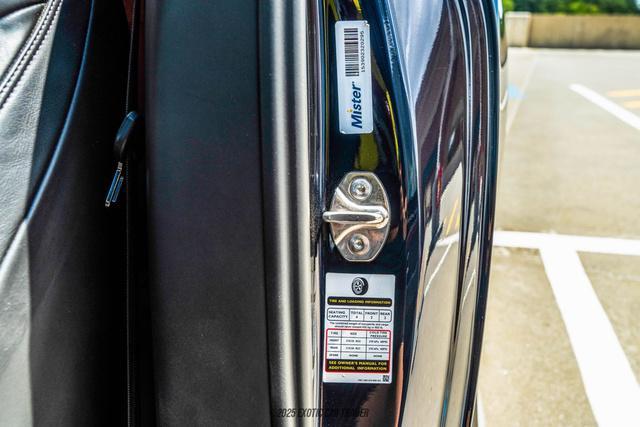 Photo of 2020 Dark Sapphire Bentley Continental GT