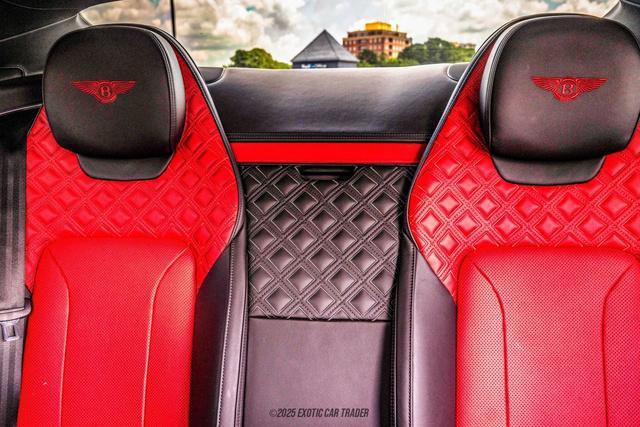 Photo of 2020 Dark Sapphire Bentley Continental GT