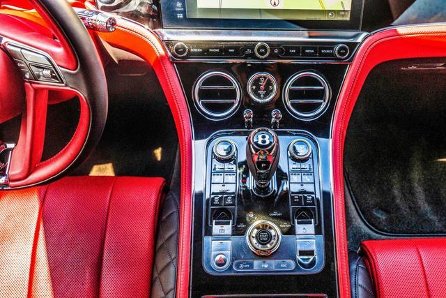 Photo of 2020 Dark Sapphire Bentley Continental GT