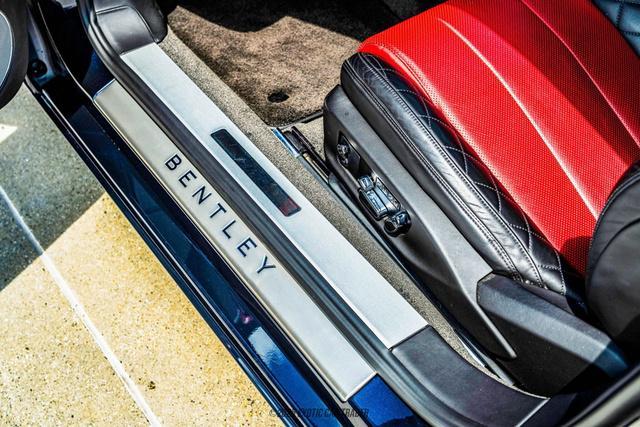Photo of 2020 Dark Sapphire Bentley Continental GT