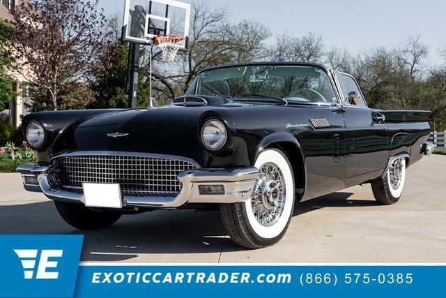1957 Ford Thunderbird