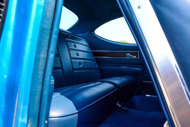 Photo of 1972 Blue Oldsmobile Cutlass